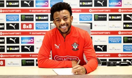 后防线上的 后防线上的